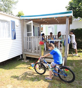 Camping Les Pirons