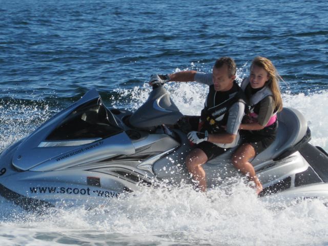 Scoot Wave