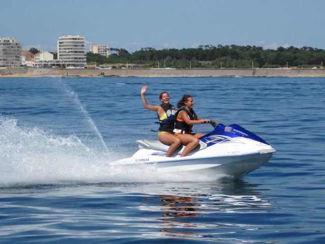Scoot Wave